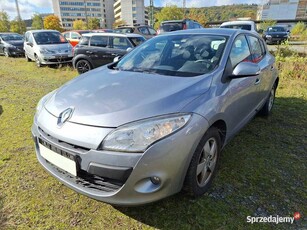 Renault Megane 1.6 pancerny silnik dobrze wyposażona opłacona