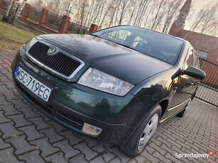 Skoda Fabia 1.4 16v wspomaganie elektryczne szyby klimatyzację radio centra