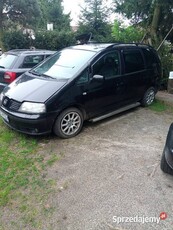 Sprzedam seat Alhambra na części 2003 rok 1.9 130 koni