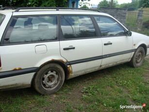 sprzedam volkswagen passat w całości lub na części