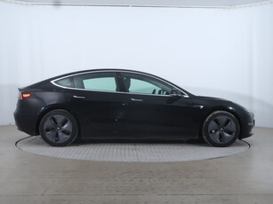 Tesla Model 3 2019 Long Range 4WD 76kWh 132957km Sedan