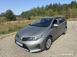 Toyota Auris 2014 1.6 benzyna