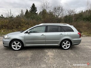 Toyota Avensis 2.2 D-4D 150KM 2008r.