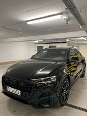 Używany Audi Q8 2023