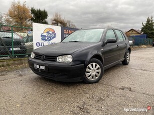 Volkswagen Golf IV 1.6 benzyna