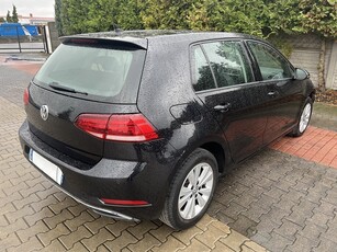 Volkswagen Golf VII