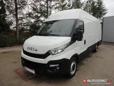 Iveco 35s17