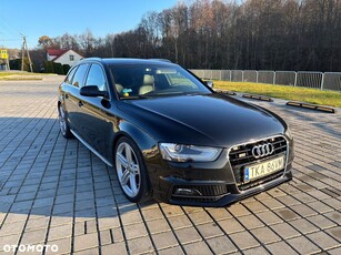 Audi A4 Avant 2.0 TDI DPF S line Sportpaket