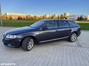 Audi A6 Avant 3.0 TDI DPF quattro tiptronic