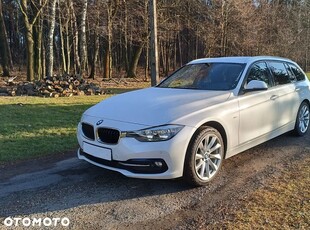 BMW Seria 3 320d Sport Line