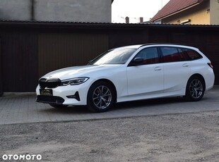 BMW Seria 3 320d xDrive Sport Line Shadow sport