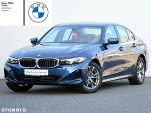 BMW Seria 3 320i