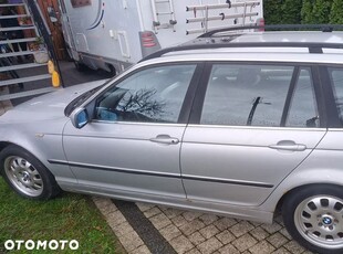 BMW Seria 3 320i Touring