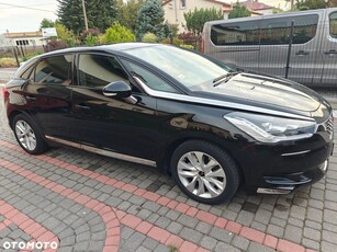 DS Automobiles DS 5