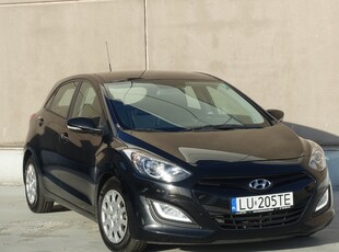 Hyundai i30 II