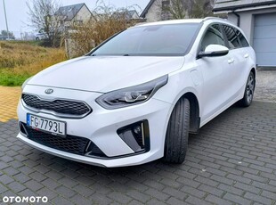 Kia Ceed 1.6 GDI PHEV L Business Line DCT