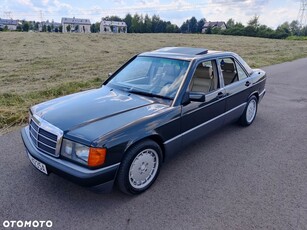 Mercedes-Benz W201 (190)