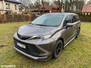 Toyota Sienna 3.5 V6 XLE AWD