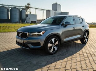 Volvo XC 40 T5 AWD Momentum