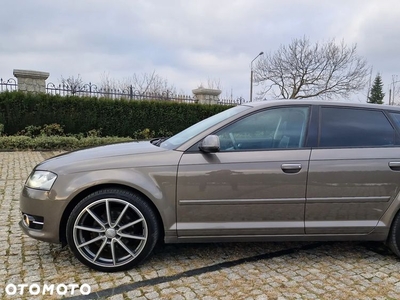 Audi A3 1.4 TFSI CoD Attraction