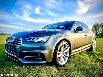 Audi A4 2.0 TFSI Quattro S tronic