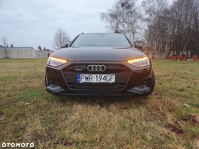 Audi A4 45 TFSI mHEV Quattro S Line S tronic