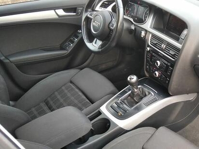 Audi A4 b8 lift 2013 2.0 tdi
