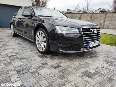 Audi A8 3.0 TDI clean diesel L Quattro