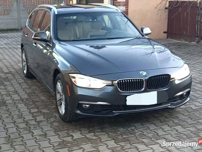 BMW 330i X DRIVE