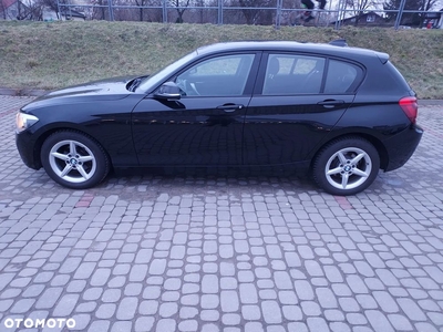 BMW Seria 1 116i Sport Line