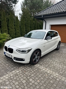 BMW Seria 1 116i Sport Line