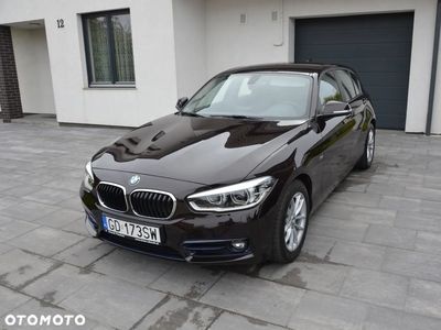 BMW Seria 1 118i Sport Line