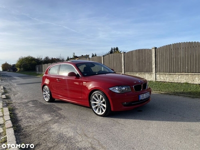 BMW Seria 1 123d DPF Edition Sport