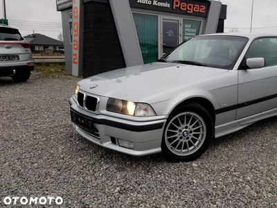 BMW Seria 3 316i