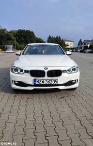 BMW Seria 3 318d