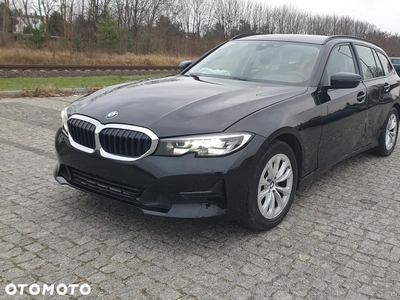 BMW Seria 3 318d Touring Modern Line