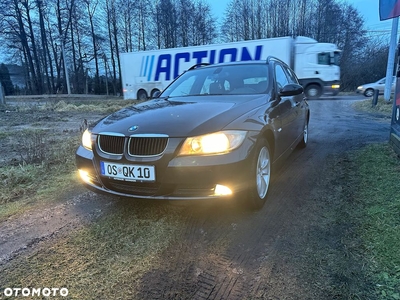 BMW Seria 3 318i