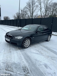 BMW Seria 3 318i