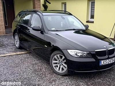 BMW Seria 3 318i