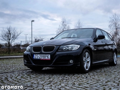 BMW Seria 3 318i