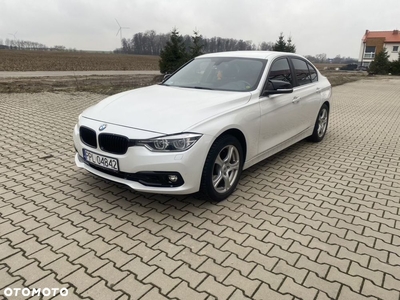 BMW Seria 3 320d Advantage sport