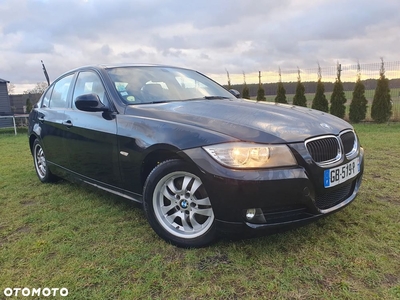 BMW Seria 3 320d Efficient Dynamic Edition Sport Line