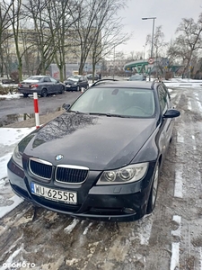 BMW Seria 3 320i