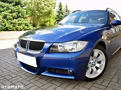 BMW Seria 3 320i