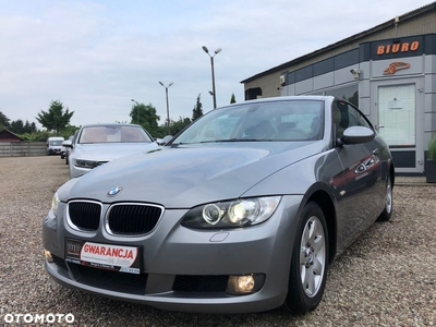 BMW Seria 3 320i Coupe