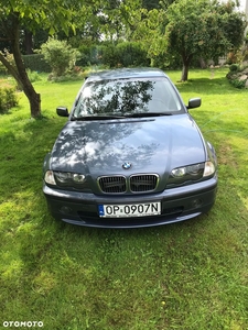 BMW Seria 3 323i