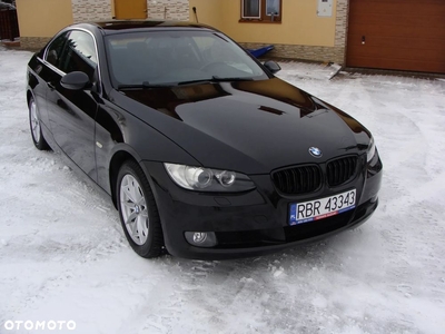 BMW Seria 3 325i