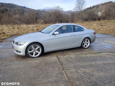 BMW Seria 3 330d xDrive Coupe