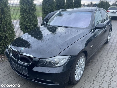 BMW Seria 3 330i