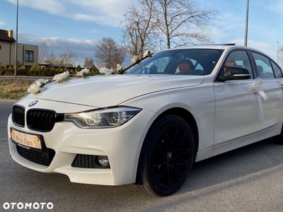 BMW Seria 3 330i GPF xDrive Sport Line